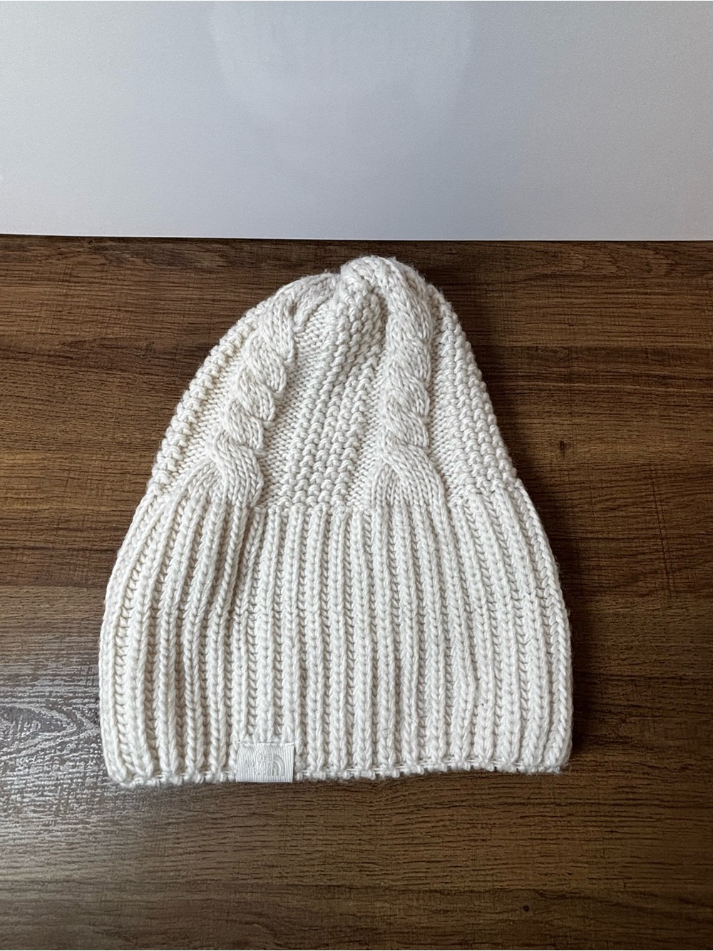 The North Face - Cozy Cream Cable Knit Beanie